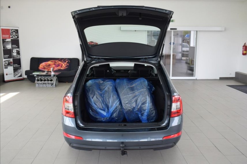 Škoda Octavia galerie