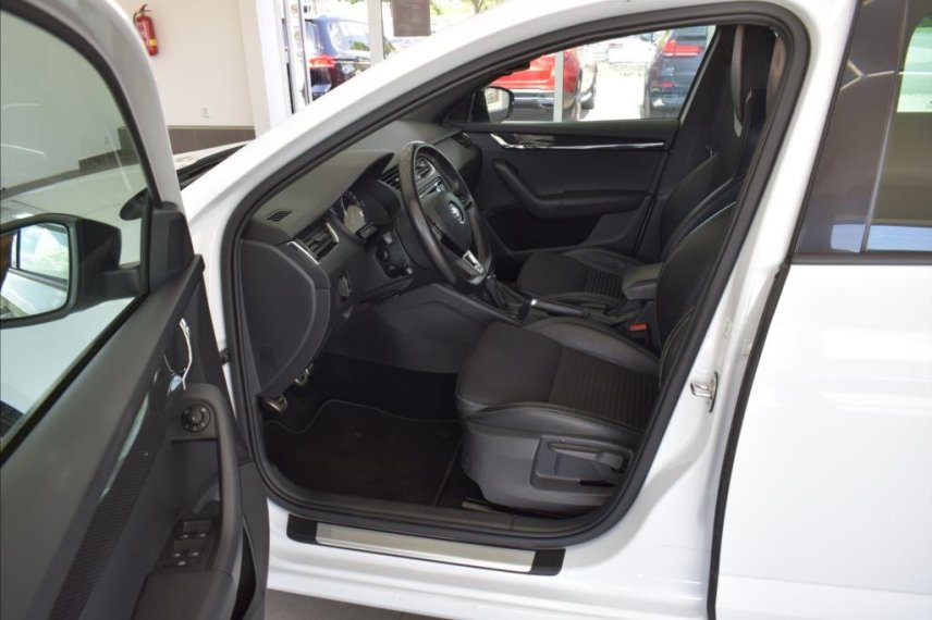 Škoda Octavia galerie
