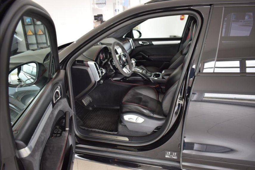 Porsche Cayenne galerie