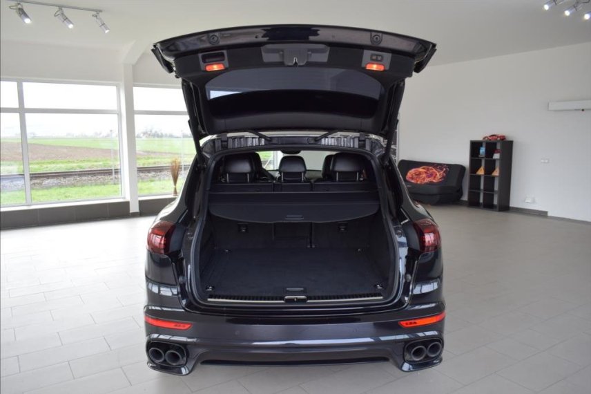 Porsche Cayenne galerie