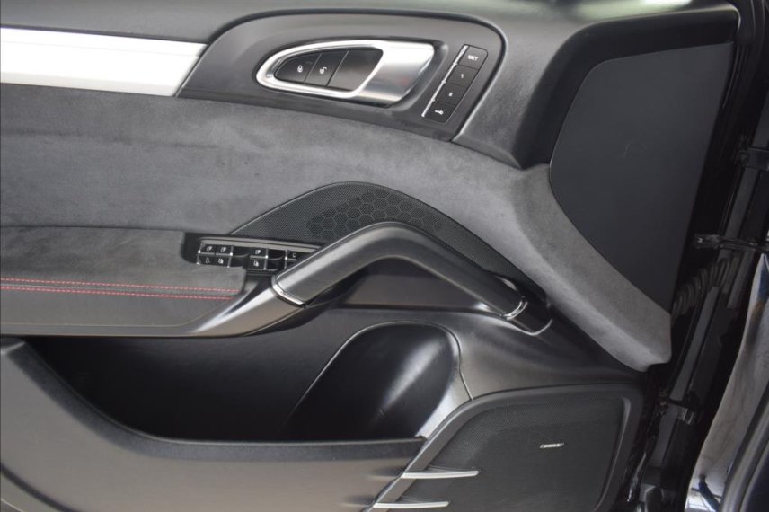 Porsche Cayenne galerie