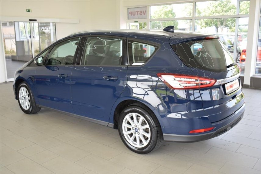Ford S-MAX galerie