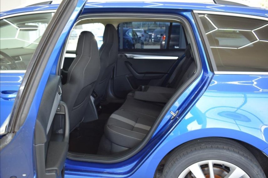 Škoda Octavia galerie