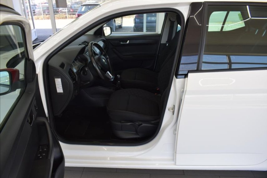 Škoda Fabia galerie