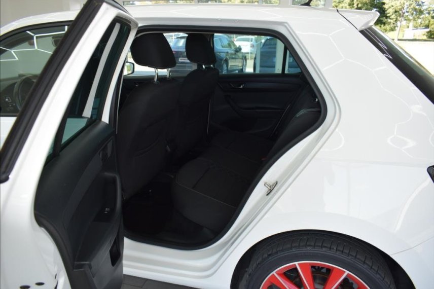 Škoda Fabia galerie