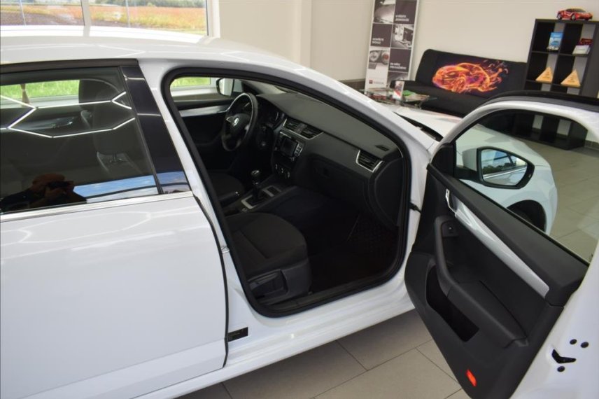 Škoda Octavia galerie