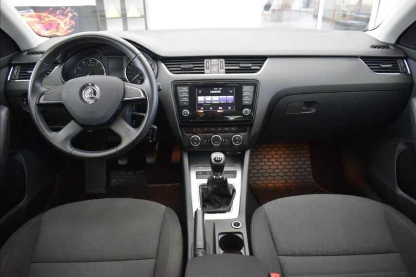 Škoda Octavia galerie