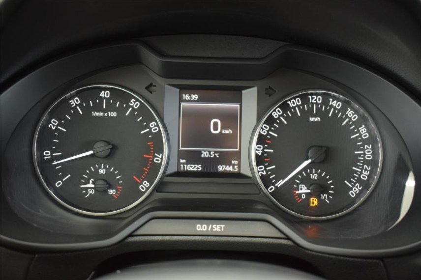 Škoda Octavia galerie