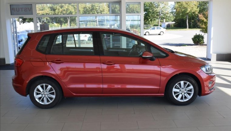 Volkswagen Golf Sportsvan