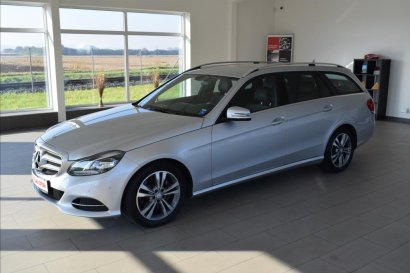 Mercedes-Benz Třídy E 2,1 250 CDI 4M,1.maj,serviska,
