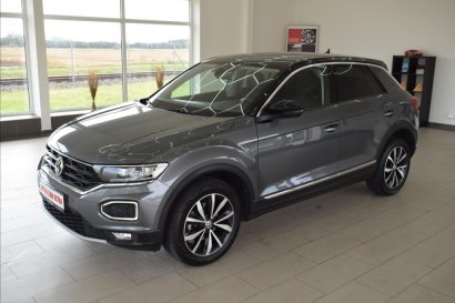 Volkswagen T-Roc 1,0 TSi, virtual, ACC, servis,