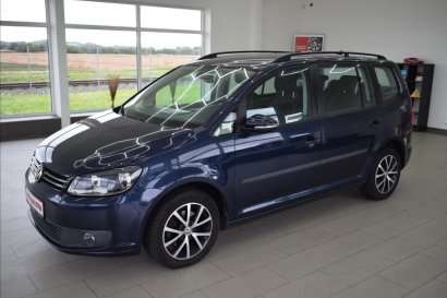 Volkswagen Touran 1,6 TDi, 7-míst,NAVI,1.maj.,