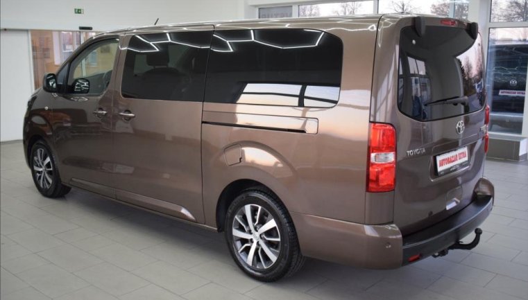 Toyota ProAce Verso