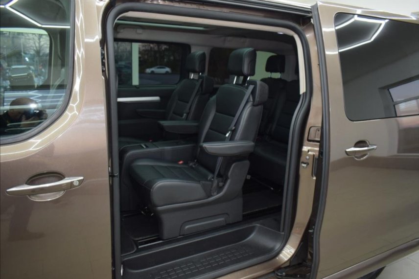 Toyota ProAce Verso galerie