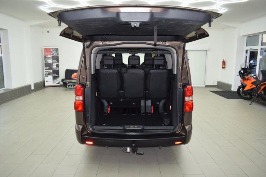 Toyota ProAce Verso galerie