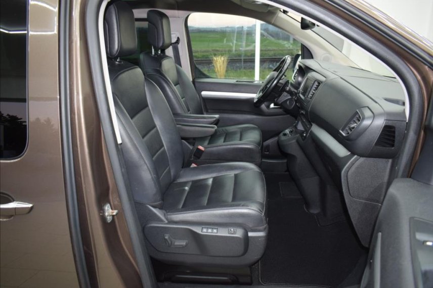 Toyota ProAce Verso galerie