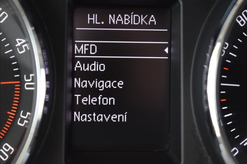 Škoda Superb galerie