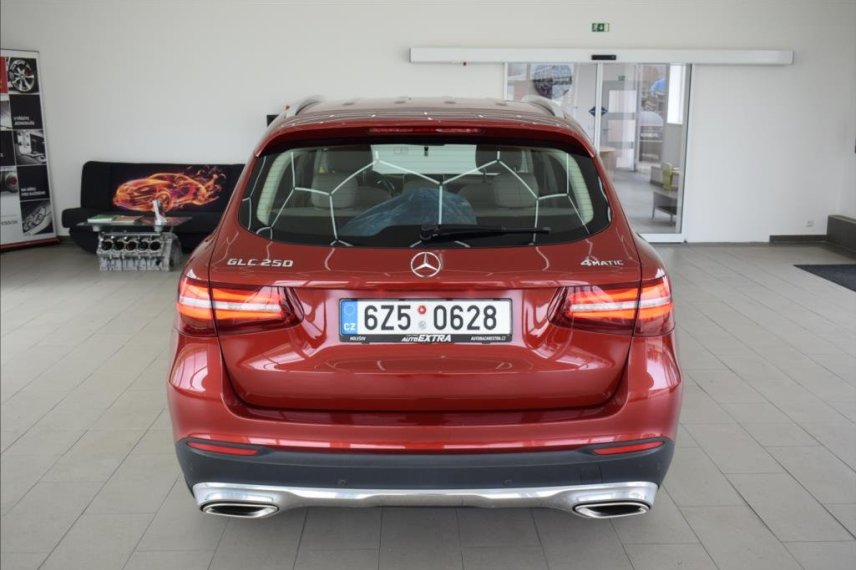 Mercedes-Benz GLC galerie