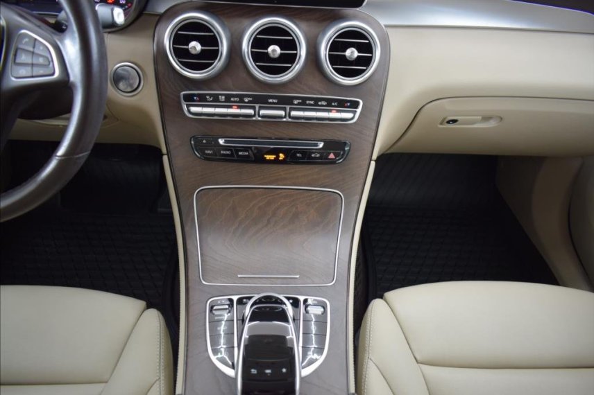 Mercedes-Benz GLC galerie