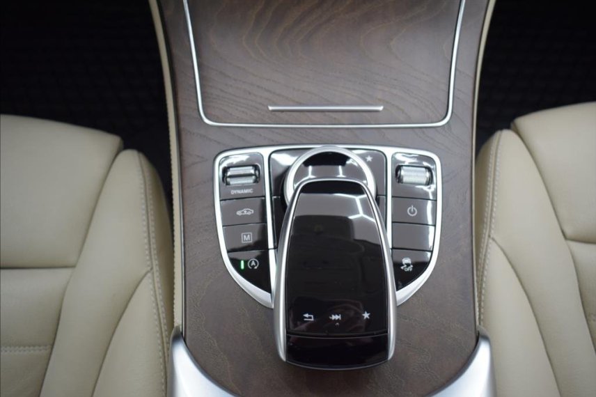 Mercedes-Benz GLC galerie