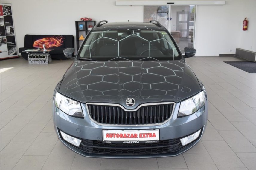 Škoda Octavia galerie