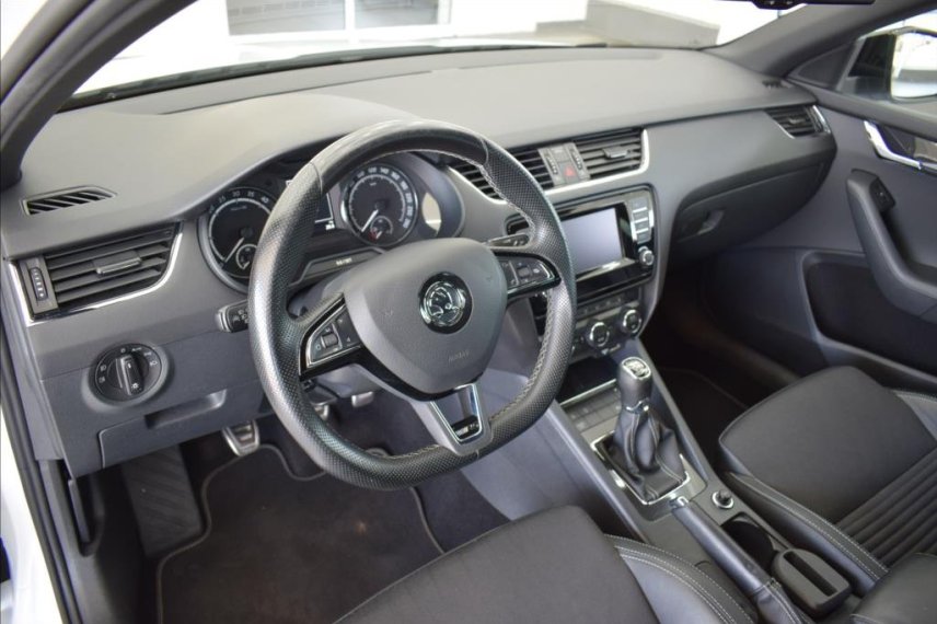 Škoda Octavia galerie