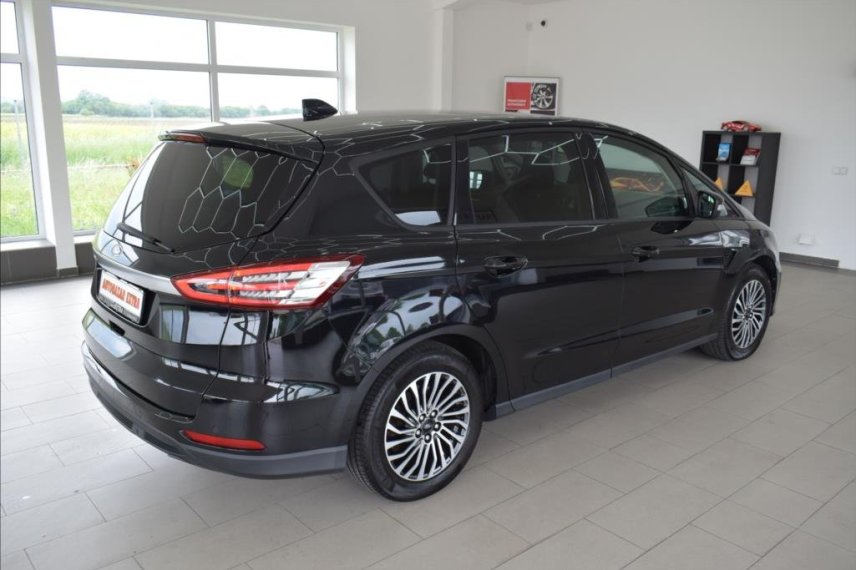 Ford S-MAX galerie