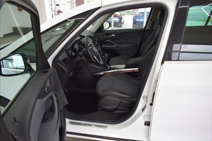 Opel Zafira galerie