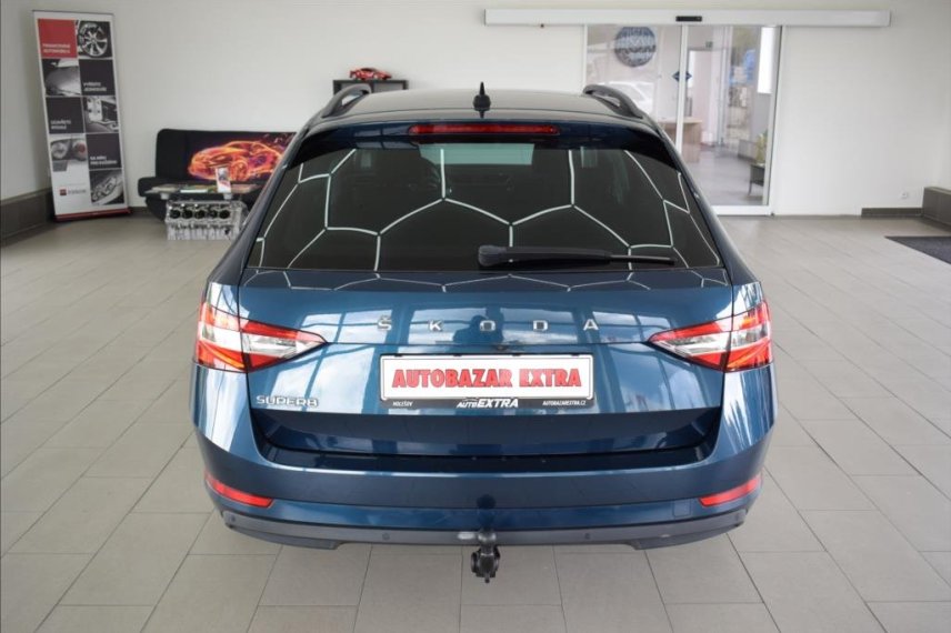 Škoda Superb galerie