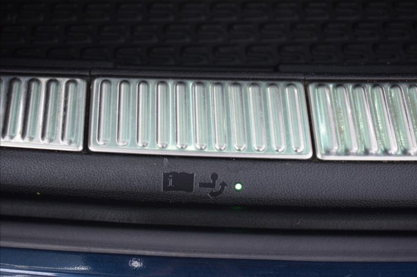 Škoda Superb galerie