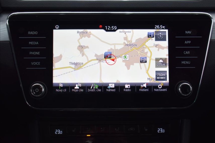 Škoda Superb galerie