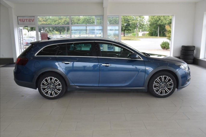 Opel Insignia galerie