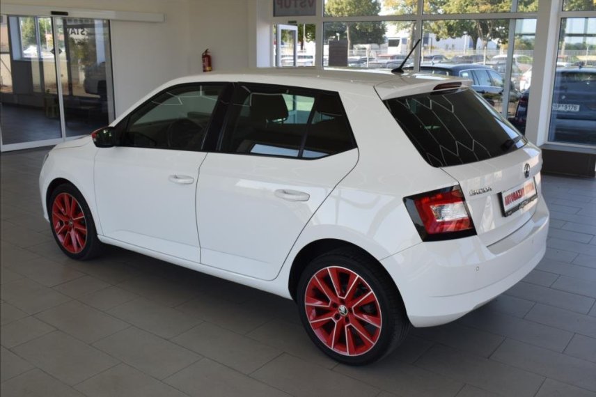 Škoda Fabia galerie