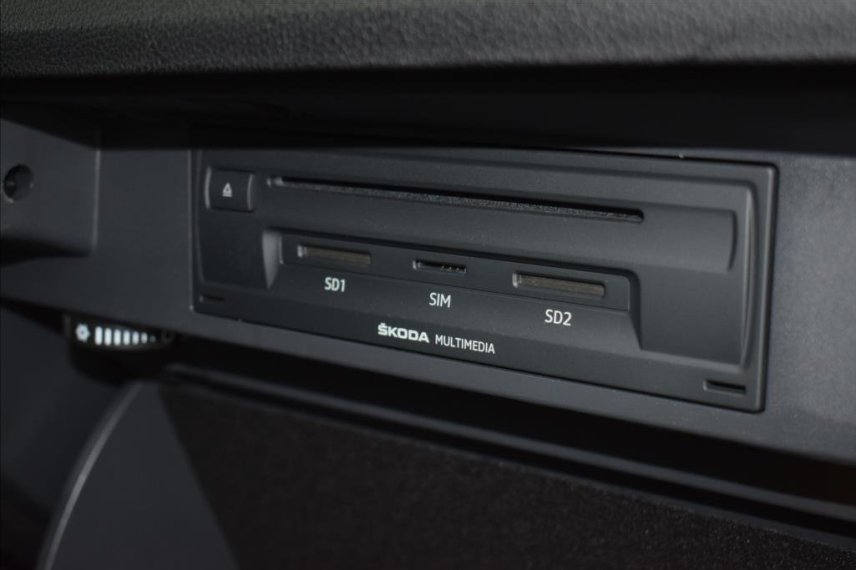 Škoda Superb galerie