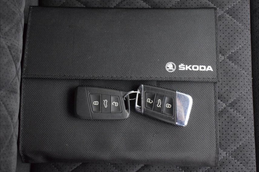 Škoda Superb galerie