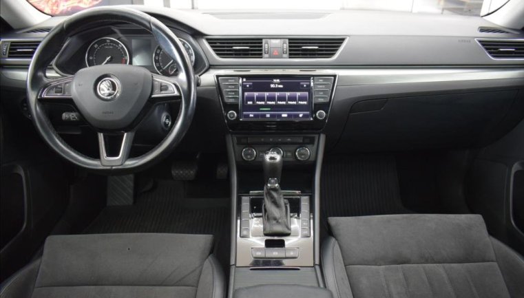 Škoda Superb