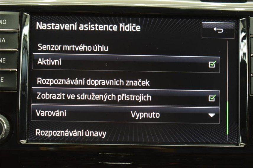 Škoda Superb galerie