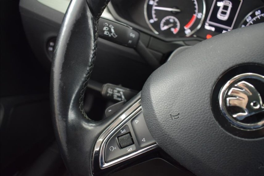 Škoda Superb galerie