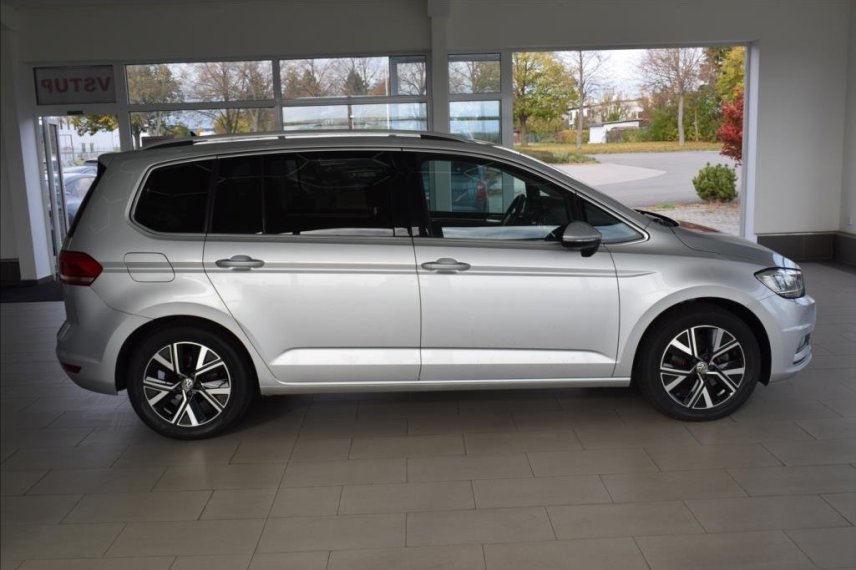 Volkswagen Touran galerie