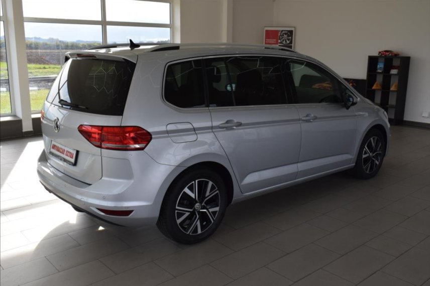 Volkswagen Touran galerie