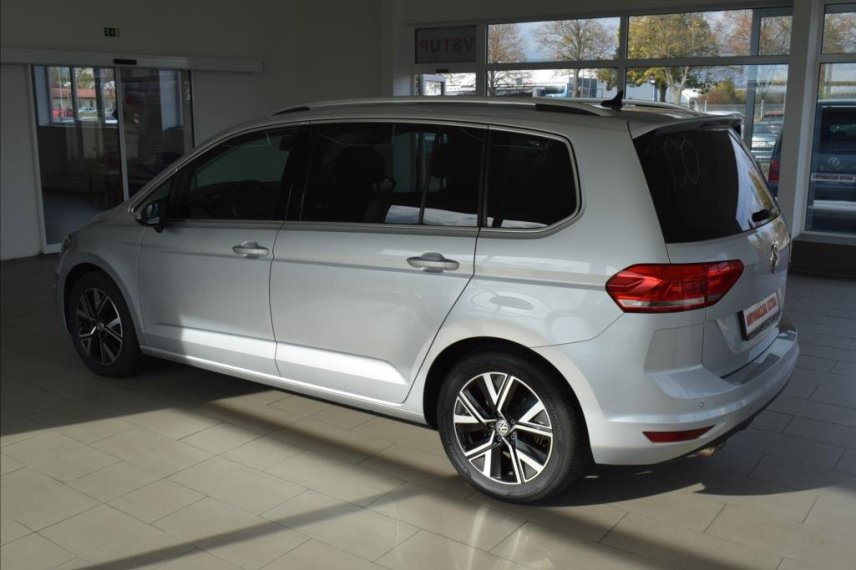 Volkswagen Touran galerie