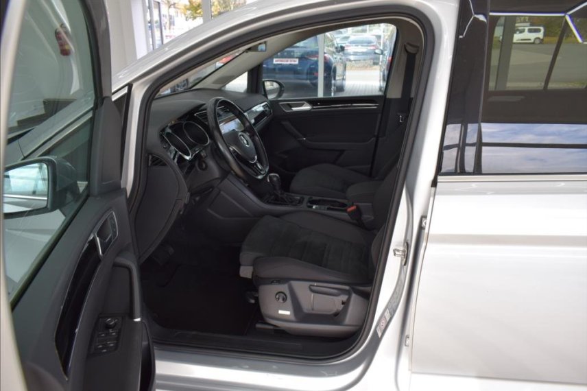 Volkswagen Touran galerie