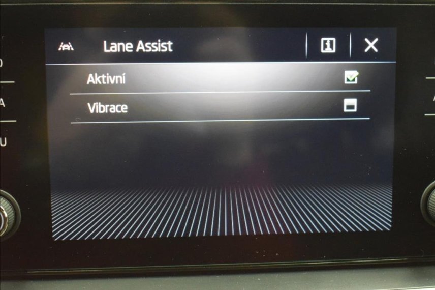 Škoda Kamiq galerie