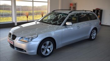 BMW Řada 5 3,0 530XD, xen,navi,servis,
