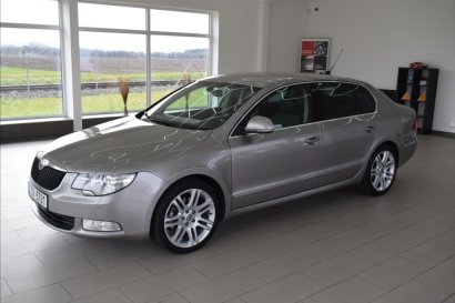Škoda Superb 2,0 TDi, Elegance,DSG,NAVI,XEN,