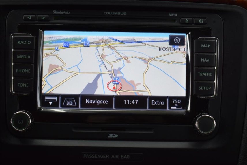 Škoda Superb galerie