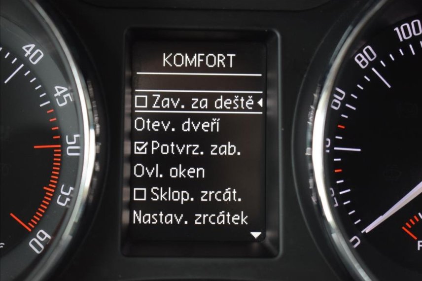 Škoda Superb galerie