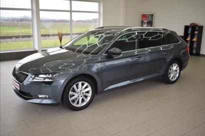 Škoda Superb 2,0 TDi, 1.maj.,XEN,NAVI,servis