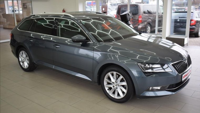 Škoda Superb