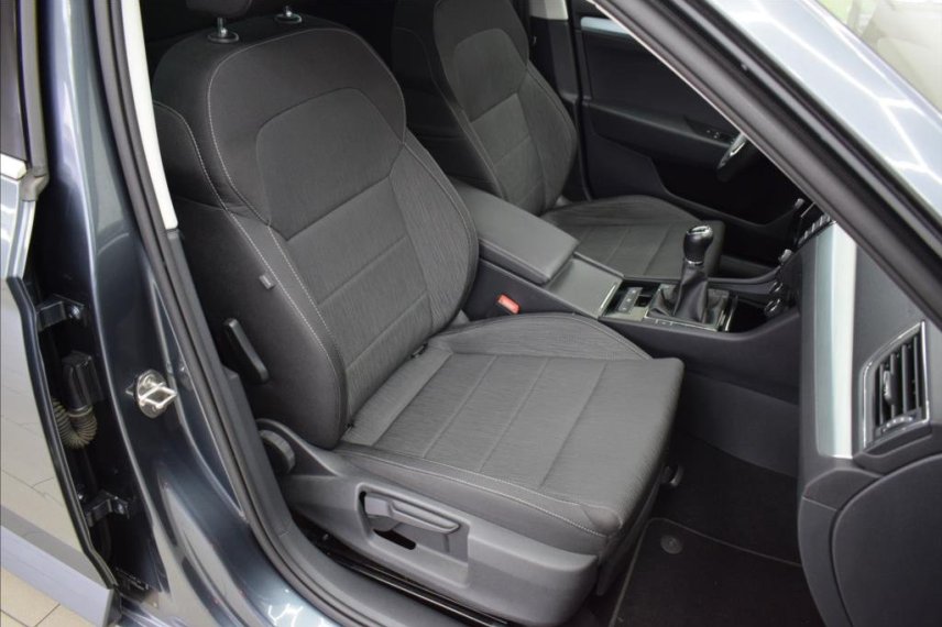 Škoda Superb galerie